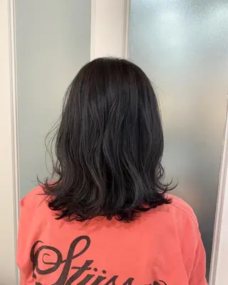 ミディアム カラー 加藤 あやみのヘアスタイル