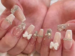 ネイル VIVIAN リサのネイルデザイン