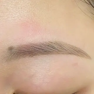 アイブロウ carrefourNoa松戸所属・森 夏希のマツエク・マツパデザイン