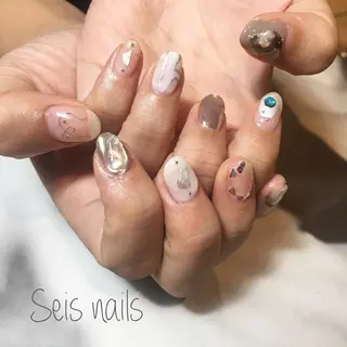 ネイル Seis Shihoのネイルデザイン