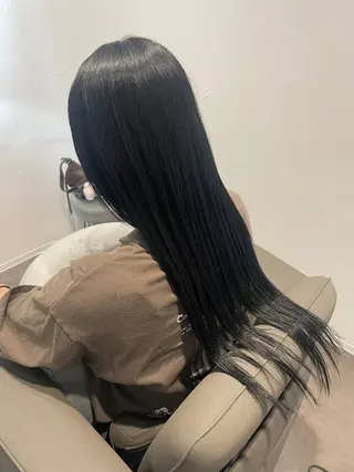 ロング カラー 水野 咲のヘアスタイル