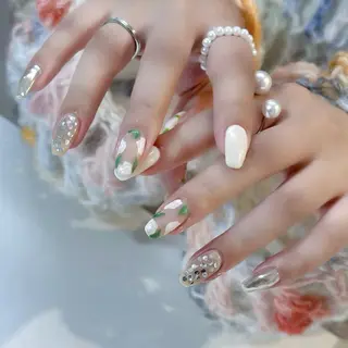 ネイル 中野駅徒歩1分 ミオのネイルデザイン