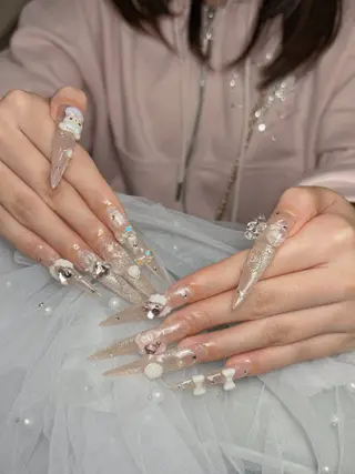 ネイル Lyna 池袋のネイルデザイン