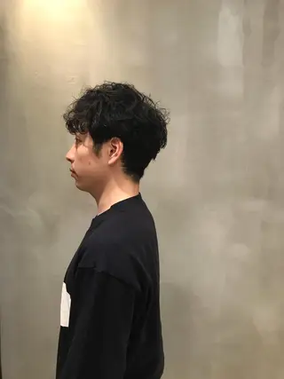 ショート パーマ メンズ 加藤 泰輔のヘアスタイル