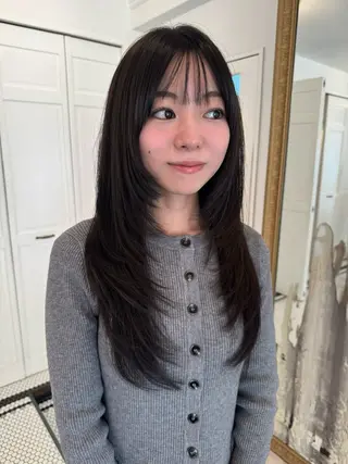 カラー ブリーチカラー🎀 韓国風/寺門美優のヘアスタイル