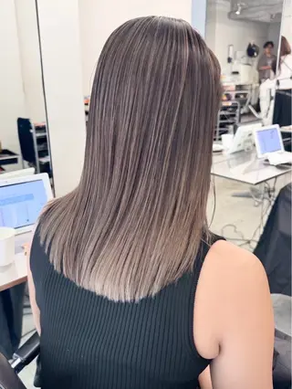 セミロング ハイライト/レイヤー 河原町/Manatoのヘアスタイル