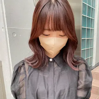 ミディアム レイヤーカット /透明感/千葉怜寿のヘアスタイル