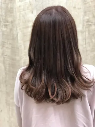 セミロング カラー hair salon Ame(エイム)所属・熊井 達也のエステ・リラクイメージ