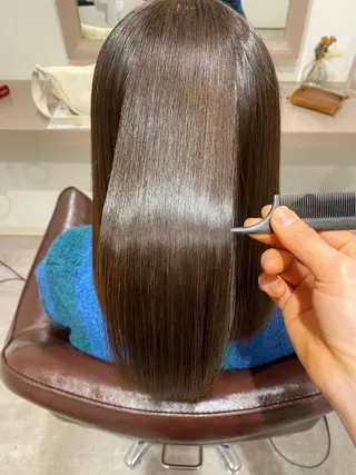 ミディアム カラー パーマ 大友 麻衣のヘアスタイル