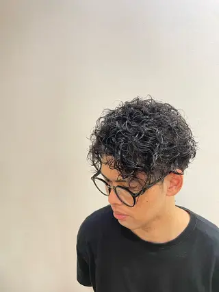 パーマ メンズ 馬越 優のマツエク・マツパデザイン