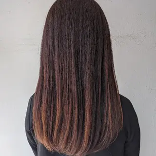 セミロング カラー 浜田りほ Luxbe 博多バスターミナルのヘアスタイル