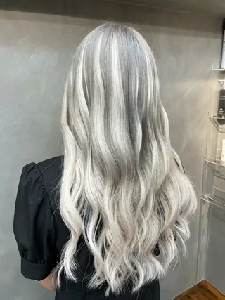 ロング tnbtokyo所属・🌟今だけ超特価 Lyly🌟のヘアスタイル