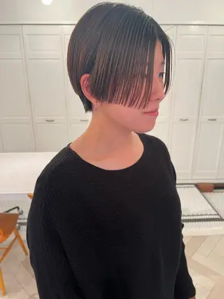 ショート ブリーチカラー🎀 韓国風/寺門美優のヘアスタイル