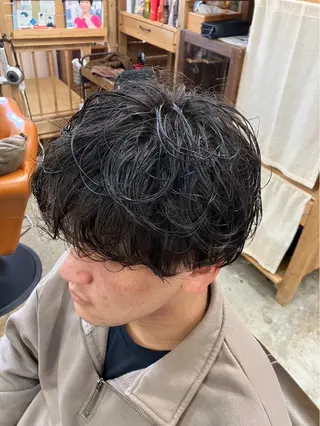 パーマ メンズ 小峰 祐哉のヘアスタイル