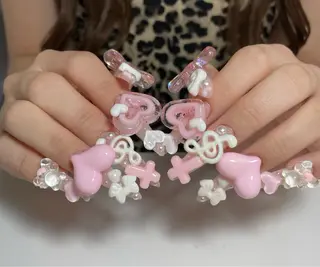 ネイル 🍑 momo_nailのネイルデザイン