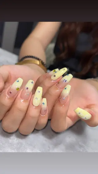 ネイル Prettiest nailのネイルデザイン