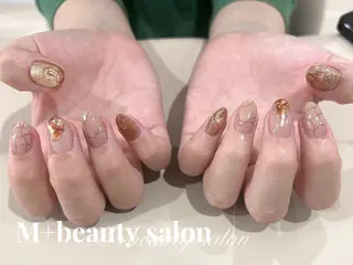 ネイル M+  Beauty Salonのネイルデザイン