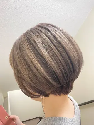 ショート カラー ヘアアレンジ キッズ カラー特化サロン Eir心斎橋のヘアスタイル