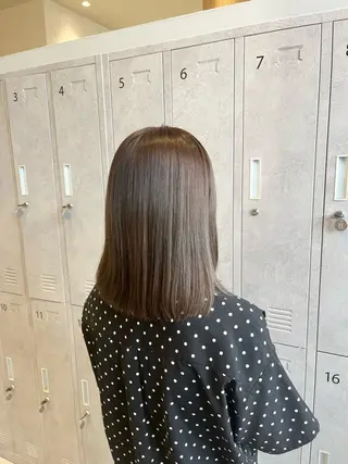 カラー 福島 果音のヘアスタイル