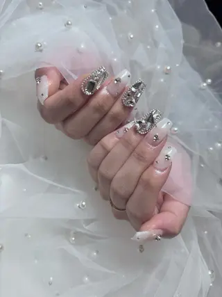 ネイル 🎀韓国ネイル/ キラキラネイル専門店のネイルデザイン