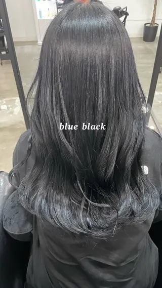 ロング marika Willieのヘアスタイル