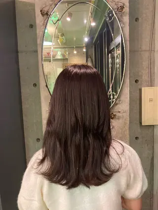 セミロング Y U K Iのヘアスタイル