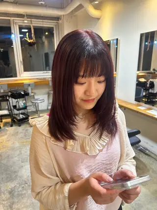 セミロング カラー ナチュラル大人っぽい スタイル　MAORIのヘアスタイル