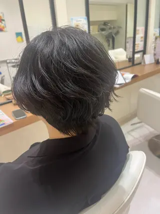 ショート 山内 優奈のヘアスタイル