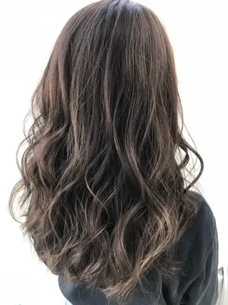 ロング 韓国風/オシャレ /縮毛矯正/滝口琴未のヘアスタイル