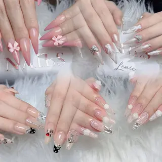 ネイル Lenie Nail Salonのネイルデザイン