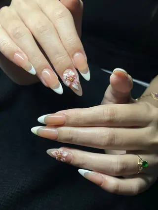 ネイル Mio Nail Salon所属・MIO Nailのネイルデザイン