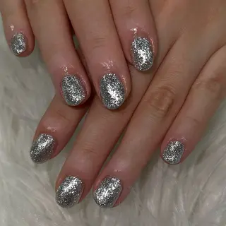 ネイル Luna 🧚のネイルデザイン