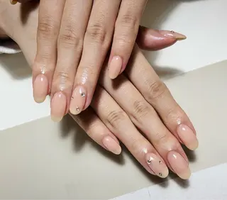 ネイル 小栗 明香のネイルデザイン