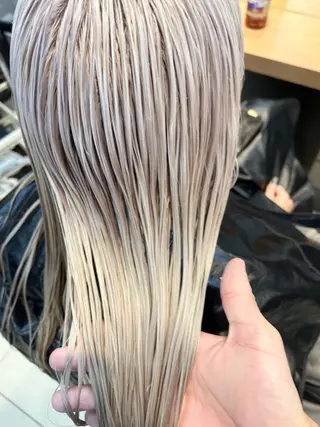 ロング カラー daiki 原宿のヘアスタイル