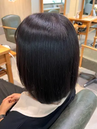 ミディアム カラー オタク美容師🛍/ 酸性ストレート/艶髪のヘアスタイル