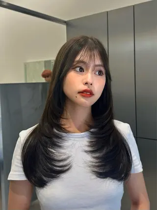 ロング 大人レイヤー/艶美髪 🇺🇸TOMONAのヘアスタイル