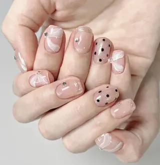 ネイル Queens PUPUのネイルデザイン