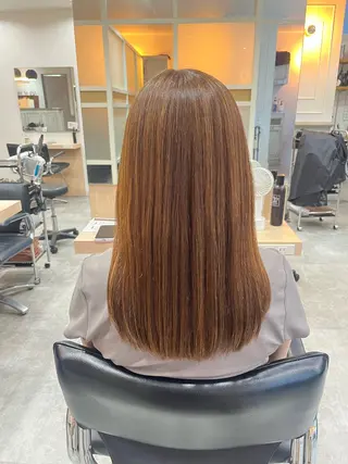 ミディアム カラー パーマ 髪質改善🩵艶髪 ストレート🩵山口のヘアスタイル