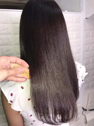 セミロング 20代半ば上質なへア ケア 髪質改善 大西のヘアスタイル