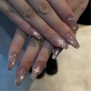 ネイル hinata池袋 🌙WOLTOKYOのネイルデザイン