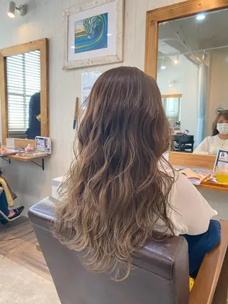 ロング カラー [店長]加地 峻のヘアスタイル
