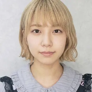 ショート ベージュ＊Spica 【ミルクティー】のヘアスタイル