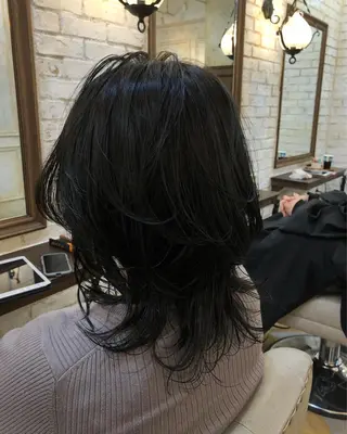 ミディアム カラー Carina所属・セン北徒歩５分 キシタクのヘアスタイル