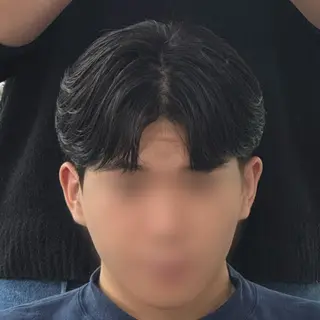 ショート カラー パーマ メンズ 森下 佑大のヘアスタイル