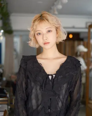 ミディアム カラー 木村陸弥 似合わせ 透明感カラー🌿のヘアスタイル