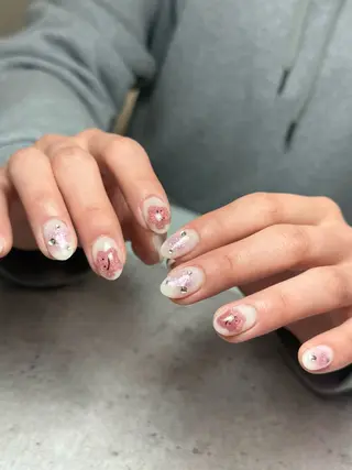 ネイル Nobody_ Karenのネイルデザイン