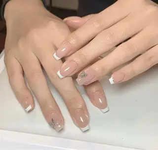 ネイル 小 雨のネイルデザイン