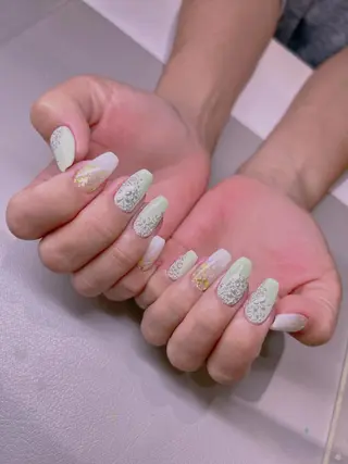 ネイル 美爪パラジェル導入店 Sunnilyのネイルデザイン