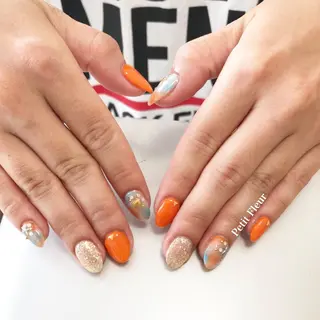 ネイル Petit Fleur所属・青柳 亜梨奈のマツエク・マツパデザイン