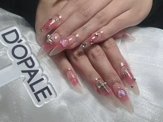 ネイル D‘OPALEサロン所属・長さ出し専門店 上野kkのネイルデザイン